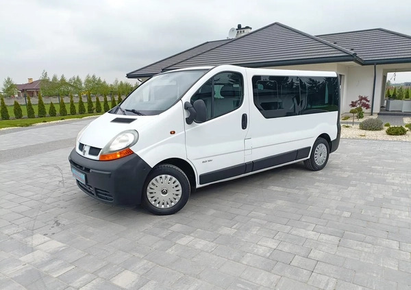 Renault Trafic cena 34900 przebieg: 287000, rok produkcji 2006 z Elbląg małe 704